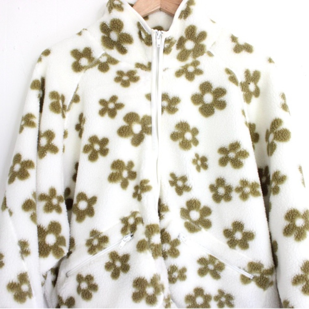 Entro Floral Fleece Jacket - Picture 3 of 7